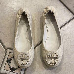 White Tory Burch Flats Sz 6